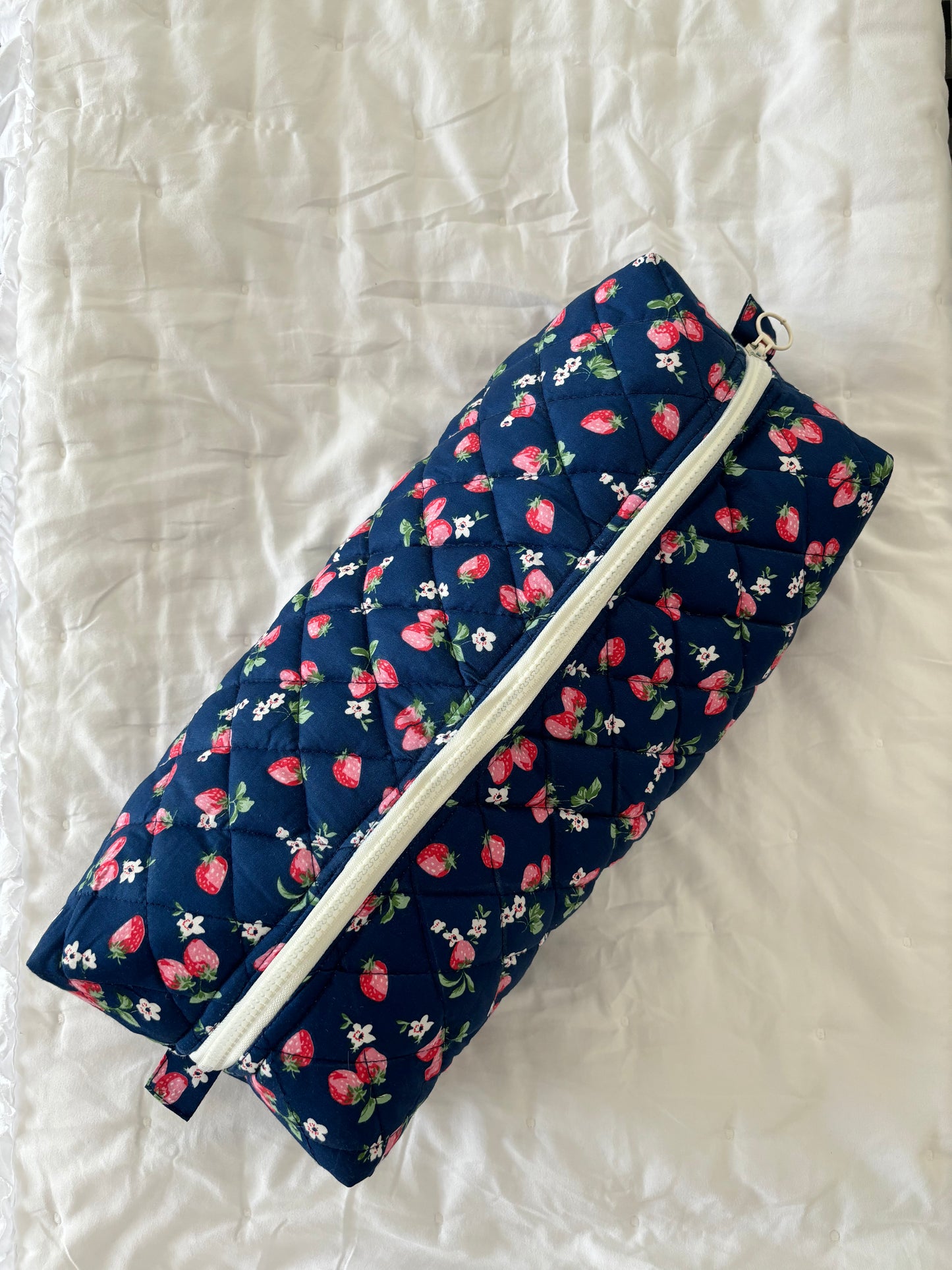 Strawberry blue Hair tool pouch