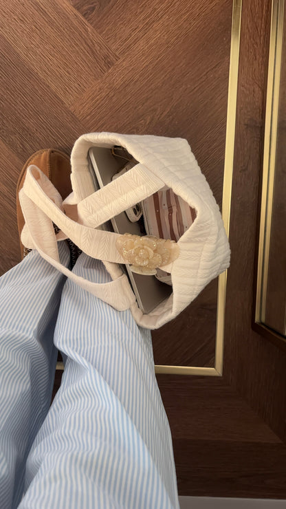 Vanilla tote